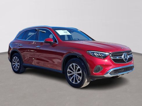 New 2026 Mercedes-Benz GLC 300 4MATIC image 3