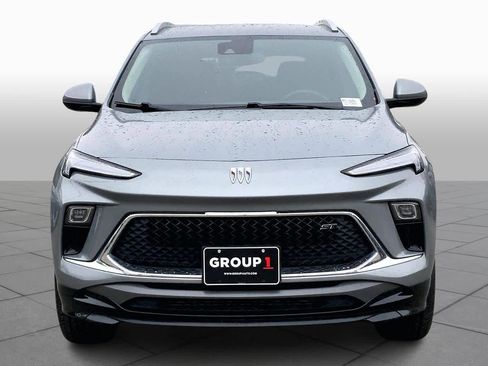 Used 2024 Buick Encore GX Sport Touring image 4