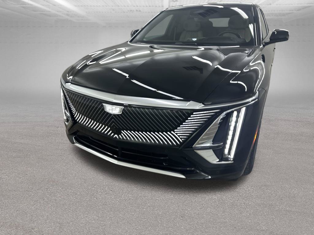 Certified 2026 Cadillac Lyriq Signature Luxury w/ Nappa Leather Package AWD/4WD image 4