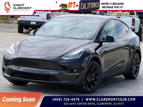 Used 2021 Tesla Model Y Long Range AWD/4WD image 1