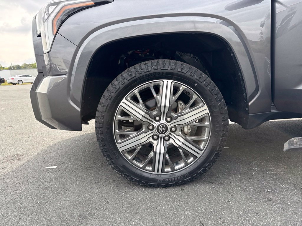 Used 2024 Toyota Tundra Capstone AWD/4WD image 46