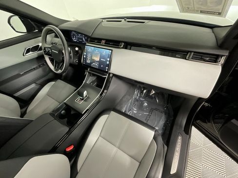 Used 2026 Land Rover Range Rover Velar S image 20