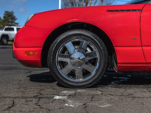 Used 2003 Ford Thunderbird RWD image 13
