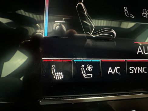 Used 2021 Audi A6 3.0T allroad Premium Plus w/ Executive Package image 20