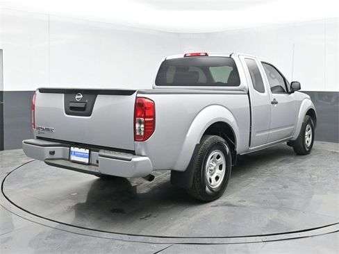Used 2019 Nissan Frontier S image 10