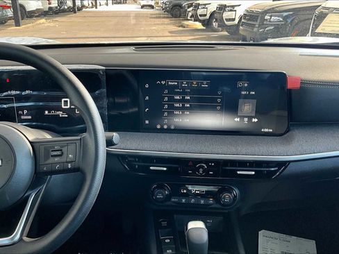 New 2026 Nissan Kicks SV image 6