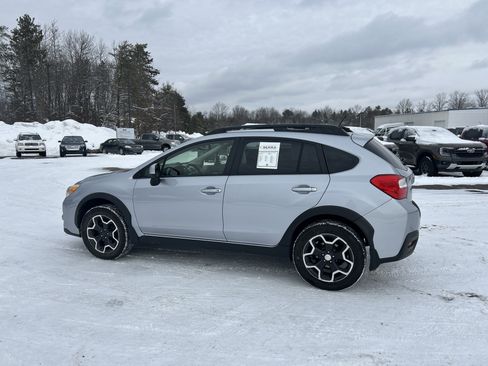 Used 2014 Subaru Crosstrek 2.0i Premium w/ Moonroof Package image 6