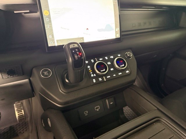 Used 2024 Land Rover Defender 110 Carpathian Edition AWD/4WD image 27