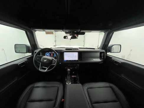 New 2025 Ford Bronco Big Bend image 2