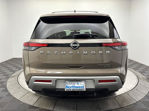 Used 2023 Nissan Pathfinder Platinum w/ Cargo Package AWD/4WD image 15