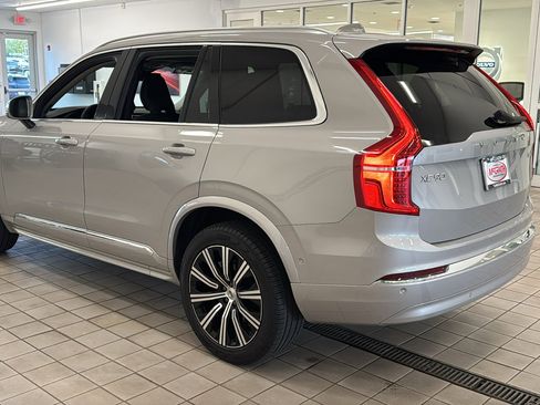 Used 2024 Volvo XC90 B6 Plus AWD/4WD image 7