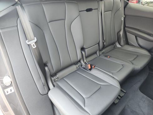 New 2025 Audi Q8 Premium image 20