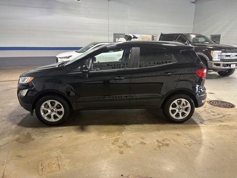 Used 2020 Ford EcoSport SE image 5
