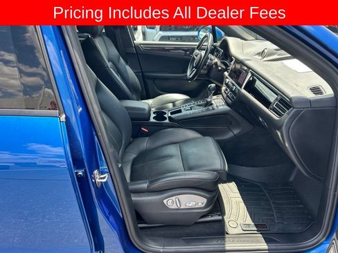 Used 2020 Porsche Macan AWD/4WD image 23