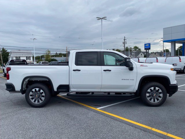 New 2026 Chevrolet Silverado 2500 Custom w/ Custom Value Package AWD/4WD image 6
