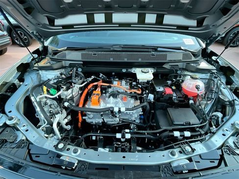 New 2026 Chevrolet Equinox EV LT image 28