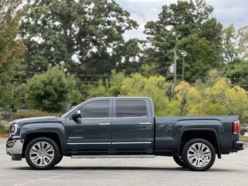 Used 2018 GMC Sierra 1500 SLT AWD/4WD image 8