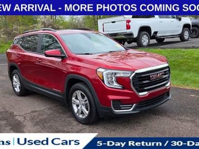 Used 2022 GMC Terrain SLE w/ Driver Convenience Package