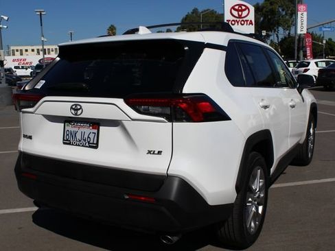 Certified 2020 Toyota RAV4 XLE Premium w/ Carpet Mat Package FWD image 15