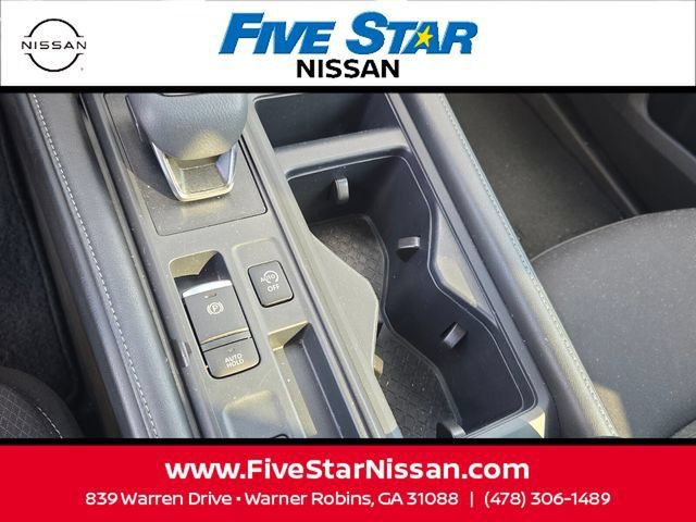 Used 2024 Nissan Pathfinder S FWD image 21