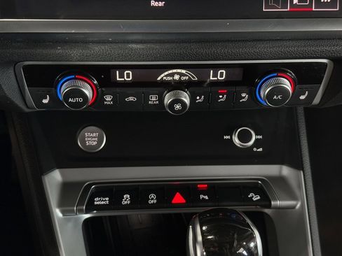 Used 2020 Audi Q3 2.0T Premium Plus w/ Premium Plus Package image 30