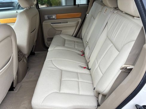 Used 2007 Lincoln MKX 2WD image 19