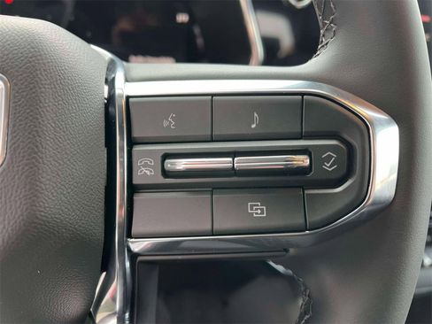 New 2026 GMC Canyon Elevation w/ Convenience Package image 24