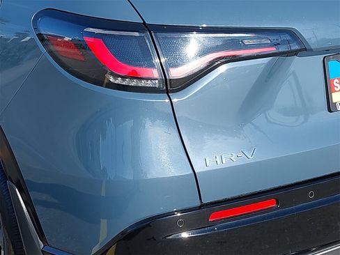 Used 2023 Honda HR-V EX-L image 35