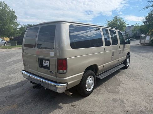 Used 2013 Ford E-350 and Econoline 350 XLT RWD image 6