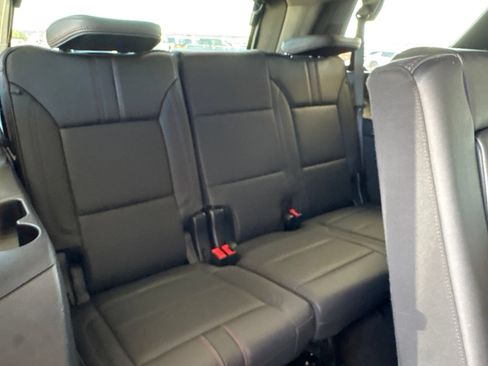Used 2025 Chevrolet Tahoe RST w/ Comfort Package RWD image 19