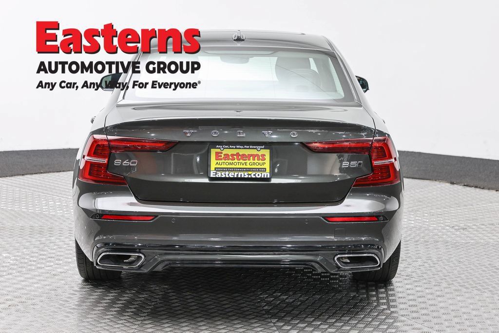 Used 2022 Volvo S60 B5 Inscription AWD/4WD image 8