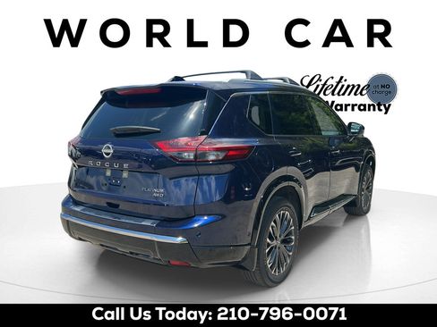 Used 2026 Nissan Rogue Platinum w/ Platinum Premium Package AWD/4WD image 3