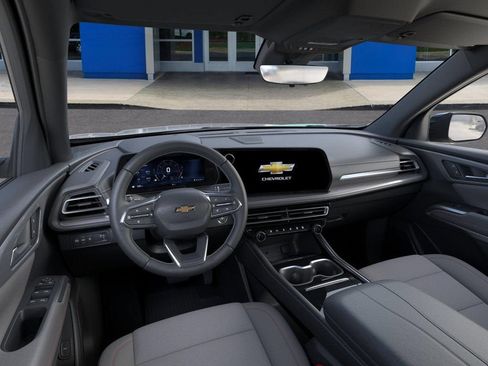 New 2027 Chevrolet Traverse LT w/ Midnight/Sport Edition FWD image 15