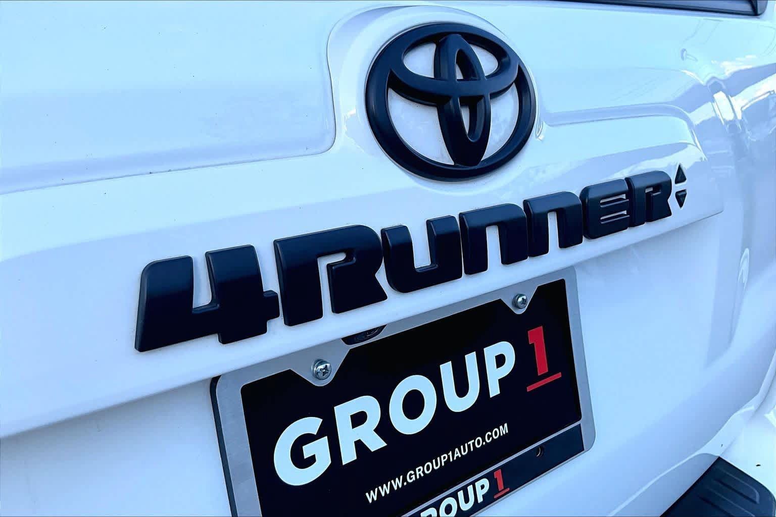 Used 2023 Toyota 4Runner SR5 Premium w/ Moonroof Package RWD image 31