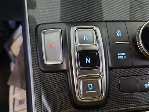 Used 2022 Hyundai Santa Fe SEL w/ Convenience Package image 19