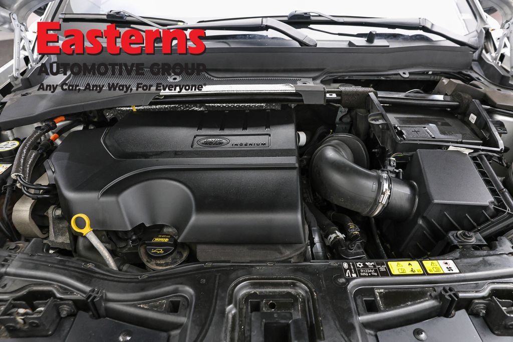 Used 2021 Land Rover Discovery Sport SE R-Dynamic AWD/4WD image 8