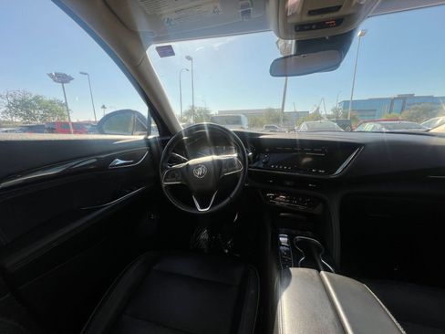 Used 2023 Buick Envision Essence image 34