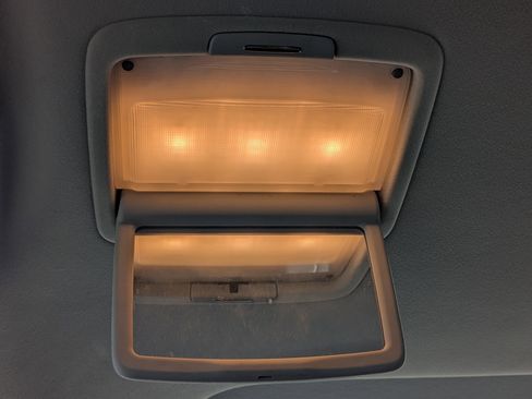 Used 2014 Lexus LS 460 AWD w/ Comfort Package image 19