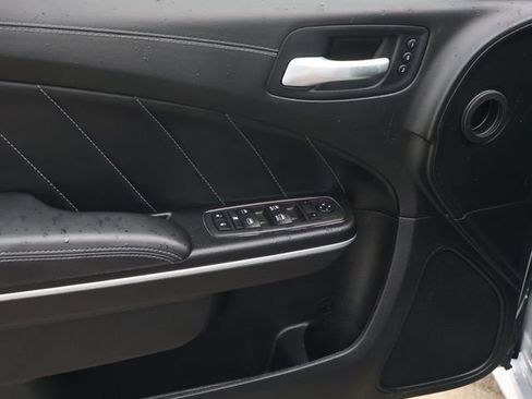 Used 2022 Dodge Charger Scat Pack RWD image 17
