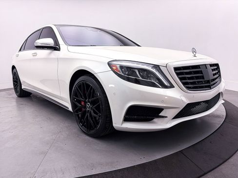 Used 2016 Mercedes-Benz S 550 Sedan image 11