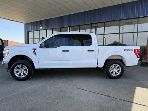 Used 2022 Ford F150 XLT w/ Equipment Group 301A Mid image 2
