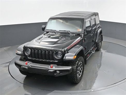 Used 2024 Jeep Wrangler Unlimited Rubicon image 20