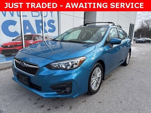 Used 2017 Subaru Impreza 2.0i Premium image 1