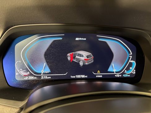 Used 2022 BMW X5 xDrive45e w/ M Sport Package image 25