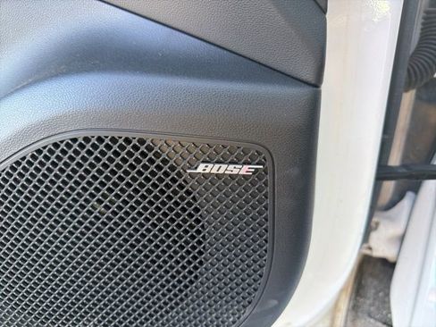 Used 2025 Hyundai Santa Cruz Limited image 36