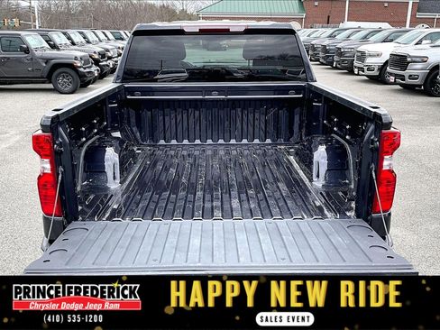 Used 2023 Chevrolet Silverado 1500 LT image 27
