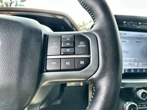 Used 2023 Ford F150 Lariat AWD/4WD image 32