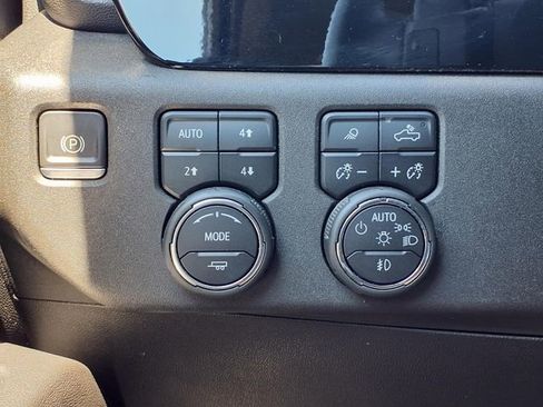 Used 2022 Chevrolet Silverado 1500 RST w/ RST All Star Premium Package AWD/4WD image 19