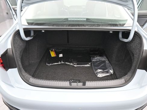 New 2026 Volkswagen Jetta SE image 38