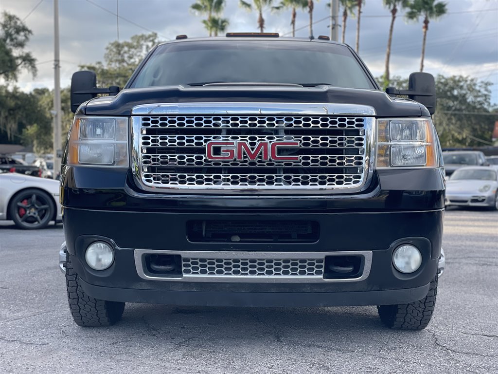 Used 2012 GMC Sierra 3500 Denali AWD/4WD image 14